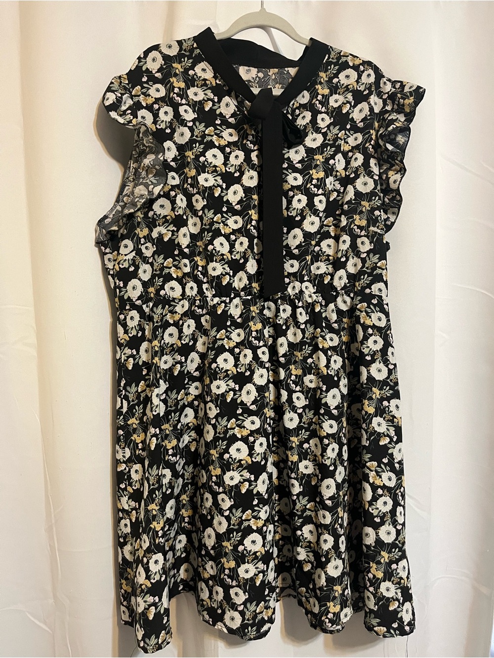 Floral Knee Length Dress ***SEE DESCRIPTION***